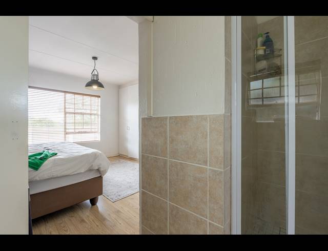 4 BEDROOM CLUSTER FOR SALE IN BROADACRES